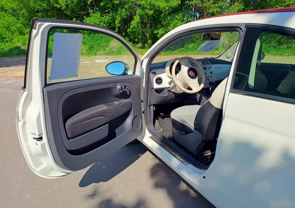 Fiat 500 cena 30999 przebieg: 45000, rok produkcji 2015 z Działoszyn małe 254